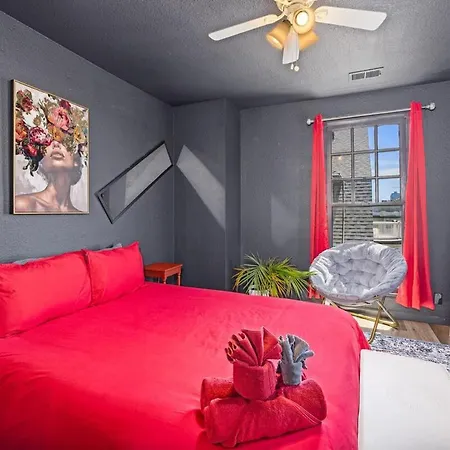 Cozy Queen Room Walk To Downtown & Balboa Park